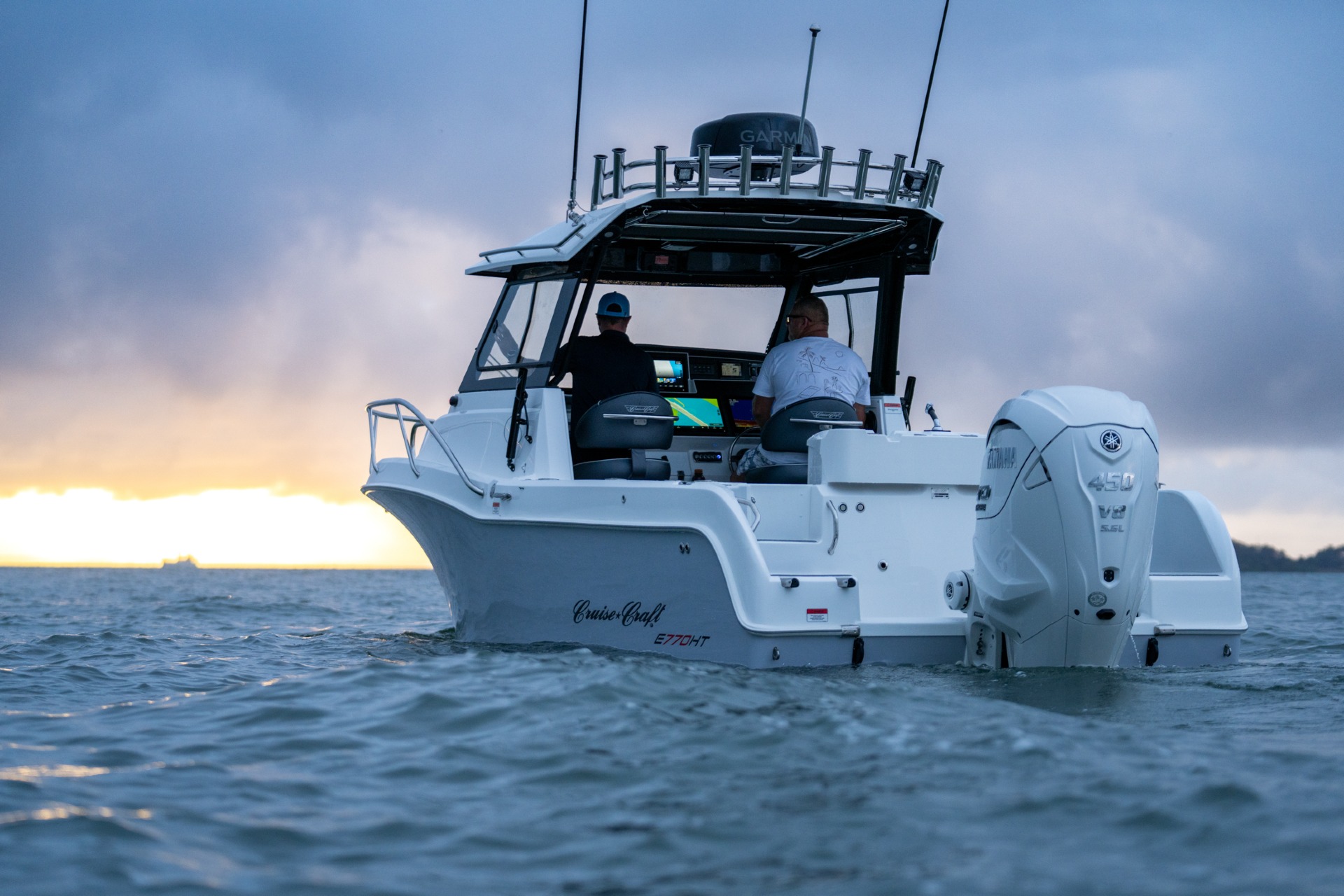 E770HT on water